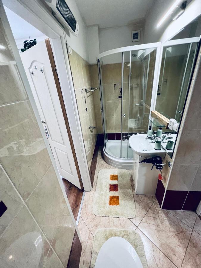 Privat Adriana Apartment Kremnica Bagian luar foto